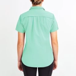 Irideon Women's Aspen Short Sleeve Trail Shirt - Island Green 6 Irideon Women's Aspen Short Sleeve Trail Shirt - Island Green -Equestrian Equipment 516143 800 800