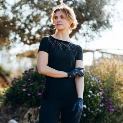 B Vertigo Women's Cooling Lace Riding Gloves - Dark Navy 9 B Vertigo Women's Cooling Lace Riding Gloves - Dark Navy -Equestrian Equipment 544609 800 800